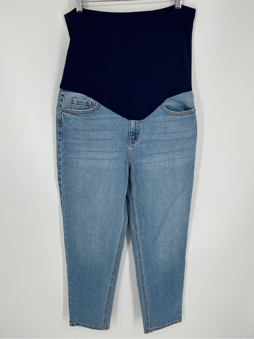PinkBlush Maternity Jeans Women’s Size 30 in Excellent Gently Used Condition!